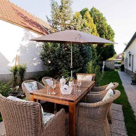Tilda & Toni Ferienhaus Villa Oslip Екстериор снимка